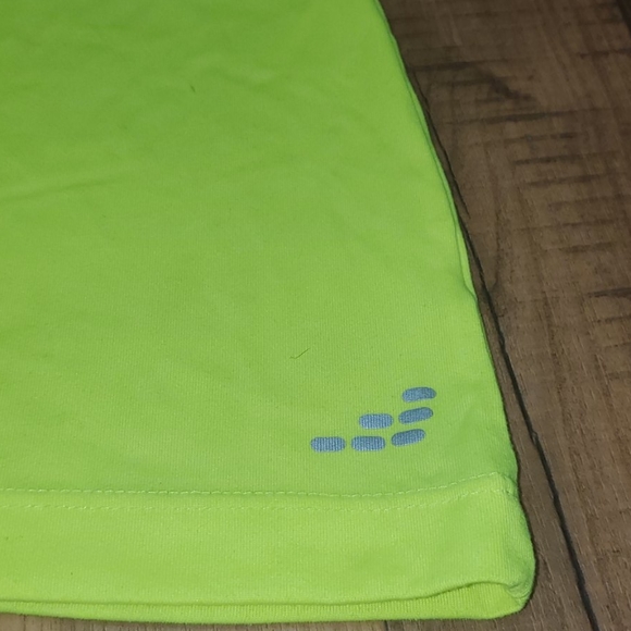 EUC Neon yellow workout tank - Picture 2 of 4